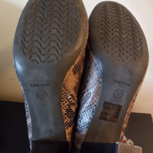 Geox Respira Leather Faux Snakeskin Bootie - Picture 5 of 11